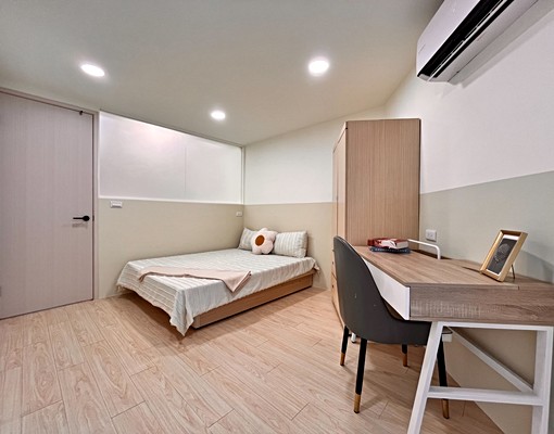 可租補*一房一廳*可養寵*台電計算*獨立陽台 - Image 5