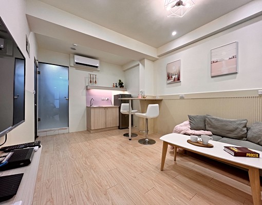 可租補*一房一廳*可養寵*台電計算*獨立陽台 - Image 3