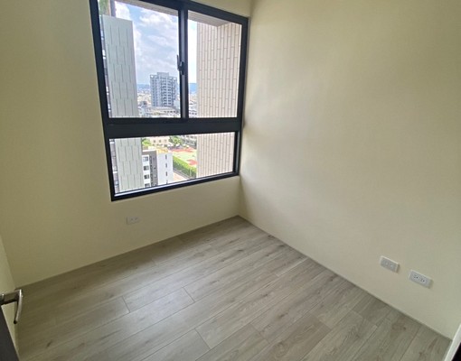 矽品精密工業旁/全新社區二房平車/可租補有泳池/可補家具 - Image 8