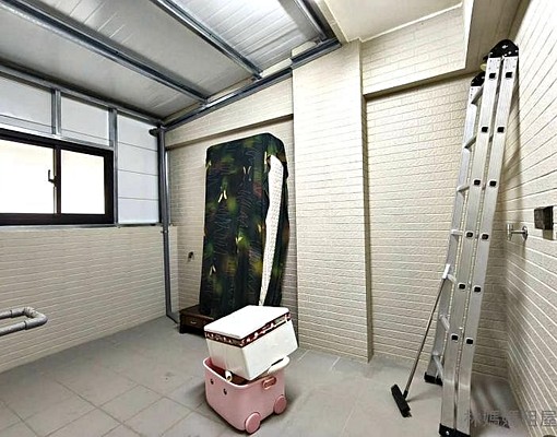 近安南科工~透天4房可店住/營登/租補 - Image 14