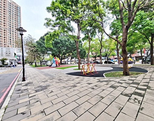 絕美兩房!!北大路民生路口!!全新裝潢!全新家具家電! - Image 11