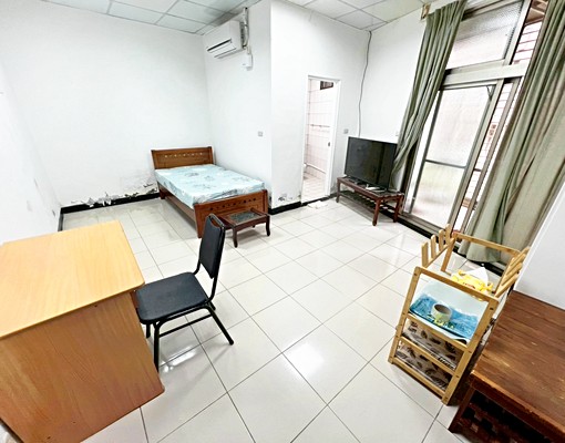 世新大學【超值獨戶】獨洗★有陽台★垃圾代收 - Image 1