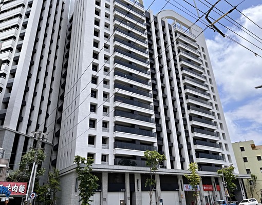 楠梓科技新貴三房租金可談有平車可租喔 - Image 1