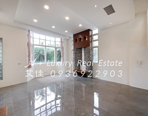 天母別墅新裝潢挑高客廳大面採光使用逾150坪有管理近TAS - Image 4