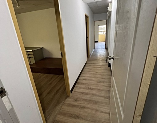 正中友旁整層住家-遷入時可新購床墊洗衣機適合租或小家庭台水電 - Image 2