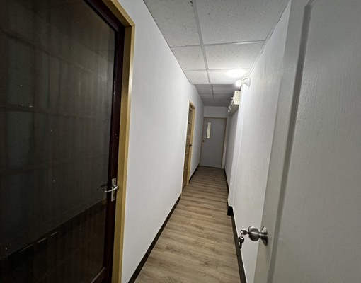 正中友旁整層住家-遷入時可新購床墊洗衣機適合租或小家庭台水電 - Image 7