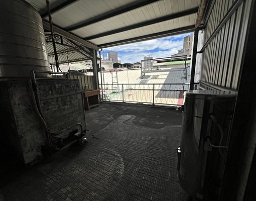 正中友旁整層住家-遷入時可新購床墊洗衣機適合租或小家庭台水電 - Image 9