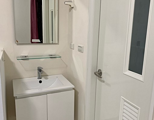 卓悅首富獨立電梯陽台套房 - Image 3