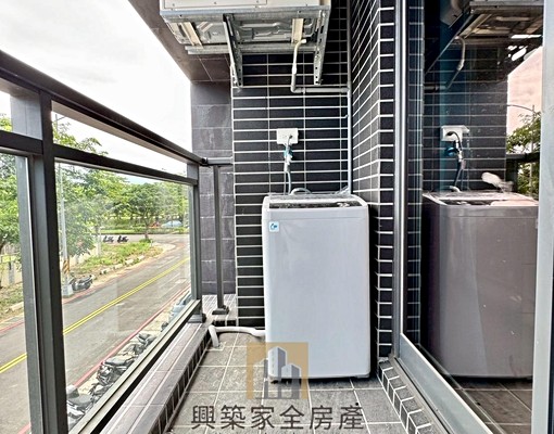 全新採光陽台大套房✩近高鐵生醫✩可稅 - Image 7