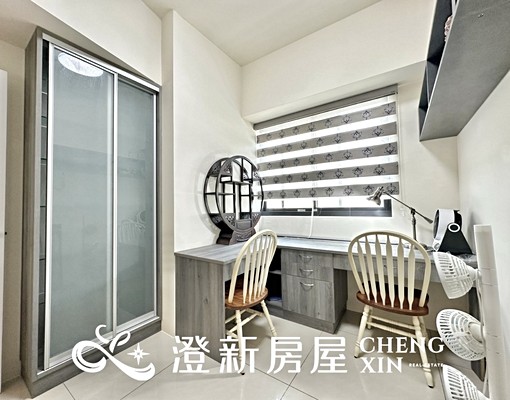 可報稅✨傢具齊全✨採光大坪數✨三房兩廳✨戶數單純✨樓層視野戶 - Image 5