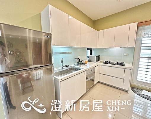 可報稅✨傢具齊全✨採光大坪數✨三房兩廳✨戶數單純✨樓層視野戶 - Image 4