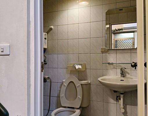 市府旁/電梯套房/限女/可租補 - Image 14