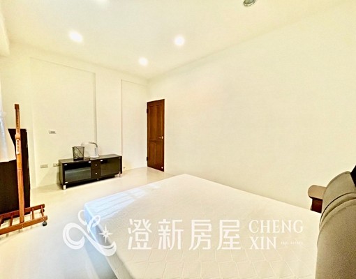 🎋頭份中興路4房透天室內挑高有庭院汽機車位都有 - Image 6