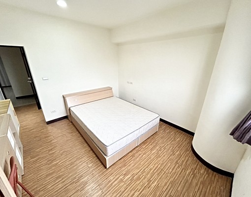 仁愛街/可租補/代收垃圾/徐匯中學站 - Image 4