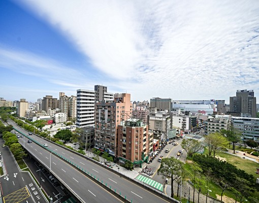 老城核心‧面公園5房3衛|巨城商圈‧可寵家庭宅 - Image 15