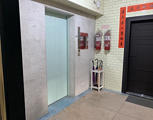 正忠孝東路雙捷運美兩房~~~ - Image 7