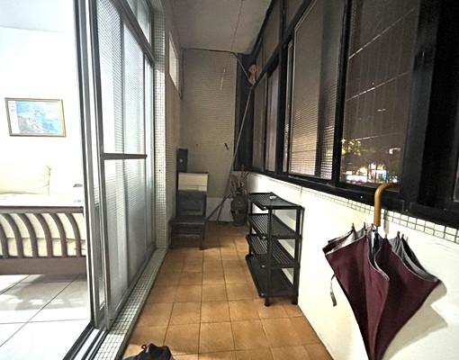 新店大坪林捷運站|2樓方正三房,生活機能便利 - Image 4