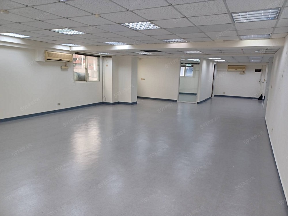 復興北路捷運商圈~有兩車位租