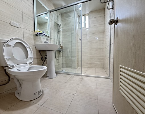 中誠街全新裝潢未住過電梯3房！買屋賣屋請找小鳳為您服務 - 591租屋網 - Image 10