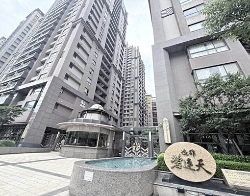 🏠北大碧連天四房+雙車位🏠 - Image 1