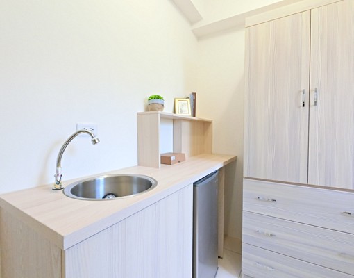 秒殺🍂近中國醫✨陽台獨洗曬✨流理台✨機車位✨衛浴開窗 - Image 4