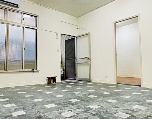 頂溪捷運站~方正採光美寓~一層一戶鬧中取靜!! - Image 2