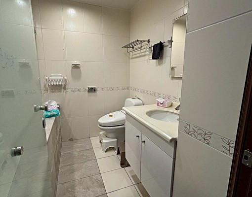 高鐵特區四改三房附車位 - Image 10