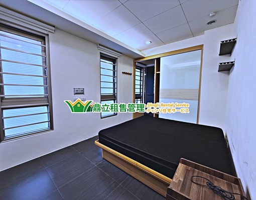 👑台北小巨蛋站👑國泰豪邸.一層兩戶.可寵.含稅 - Image 7
