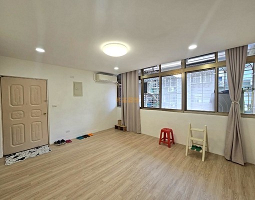 兆基🏡三房美妝黃金公寓三樓 - Image 1