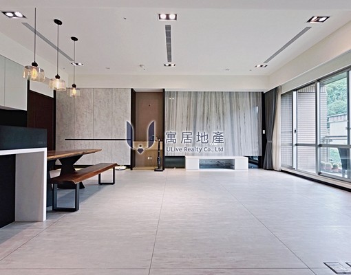 綠意室內大坪數豪邸|信義室內泳池夢想居 - Image 1