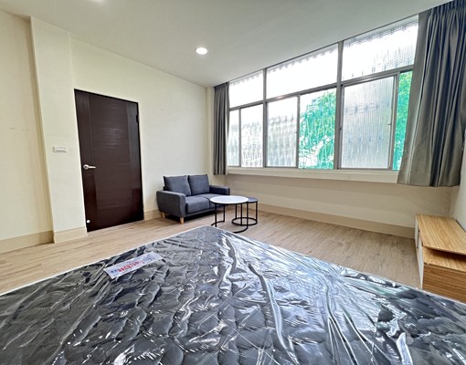 錦田3-1建國商圈採光獨洗大套房近火車站📞愛窩 - Image 5