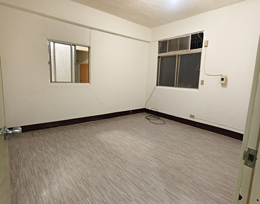 鬧中取靜,整潔明亮,可補助免服務費 - Image 8