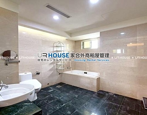 ⭐MRT新北投⭐高樓美景⭐大器5房3套房1傭平車⭐可寵⭐ - Image 6