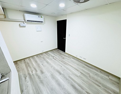 中山國小/晴光商圈,全新裝潢,免爬高/機能強/洗烘共用 - Image 3