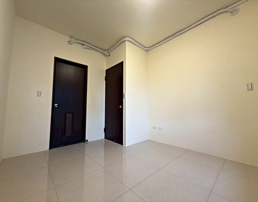 🏡【崑庭馥御】三房兩廳｜4樓稀有釋出｜含平車含管 - Image 2