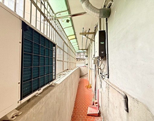 士東國小邊間三房美寓-洽承辦住商張貴英 - Image 8