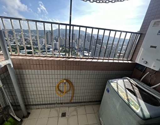 🍏近龍華國小、輕軌、義享天地,可租補可養寵🍏 - Image 9