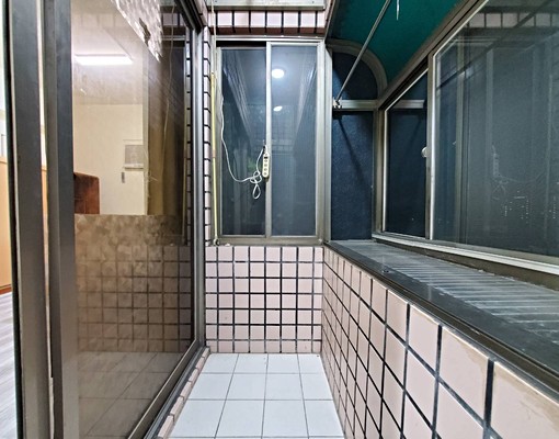 竹東長春路三段商圈電梯有整理大廳大房有陽台 - Image 14