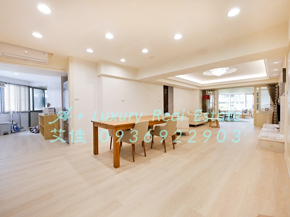 無敵樹海景觀仁愛林蔭大道新裝潢3+1房近捷運國父紀念館101 - Image 1
