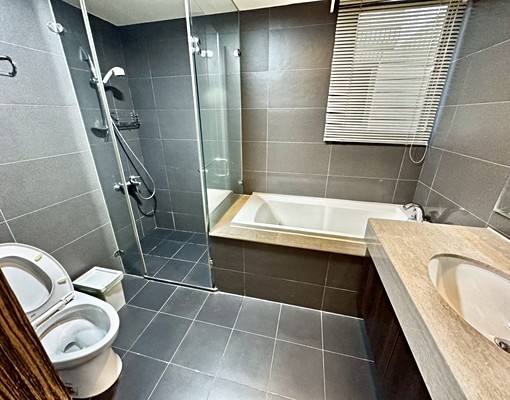 新光遠百#兩房平車#租屋補助#浴缸#更衣室#秒殺 - Image 11