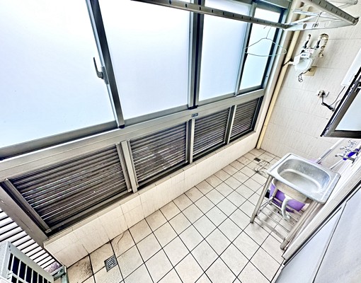 惠宇建設★三房★平車★空屋 - Image 8