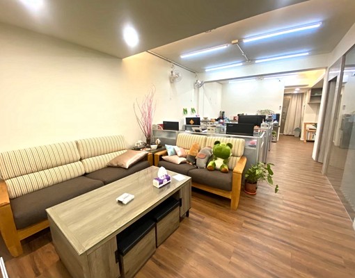 民族多功能教室辦公店鋪 - Image 1