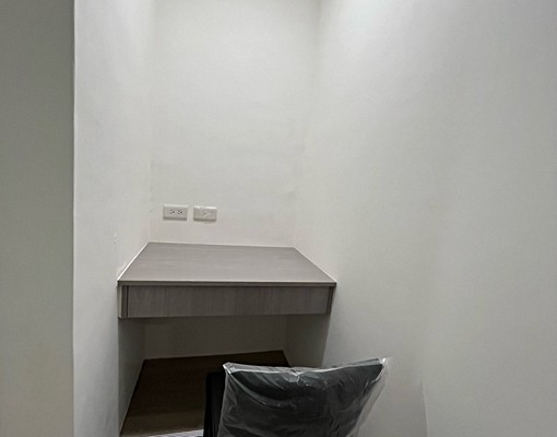 門口捷運,ㄧ二樓全新裝潢!停機車方便!整潔安靜機能健全! - Image 13