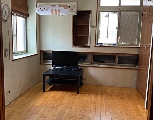 近台大台科大對面全聯近捷運公車多 - Image 1