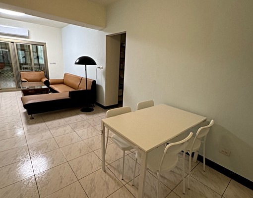 水交社文化園區、新光三越5分鍾-拎包入住(含平面車位) - Image 2