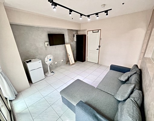 南區信義南街🔥1房1廳🔥可貓電梯獨洗曬+賴 - Image 4