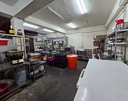 美居房屋推薦!!『賺錢金店面』歡迎預約 - Image 6