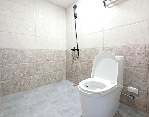 🌟【首月享優惠囉】✅獨洗凸窗曬✅租屋補助✅飲水機✅貓咪 - Image 3