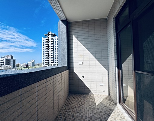 住商高小姐🍎桃園草漯重劃區｜草漯國小學區電梯透天厝 - Image 8