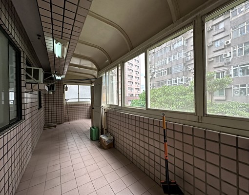 倫敦華廈/誠意出租 - Image 10